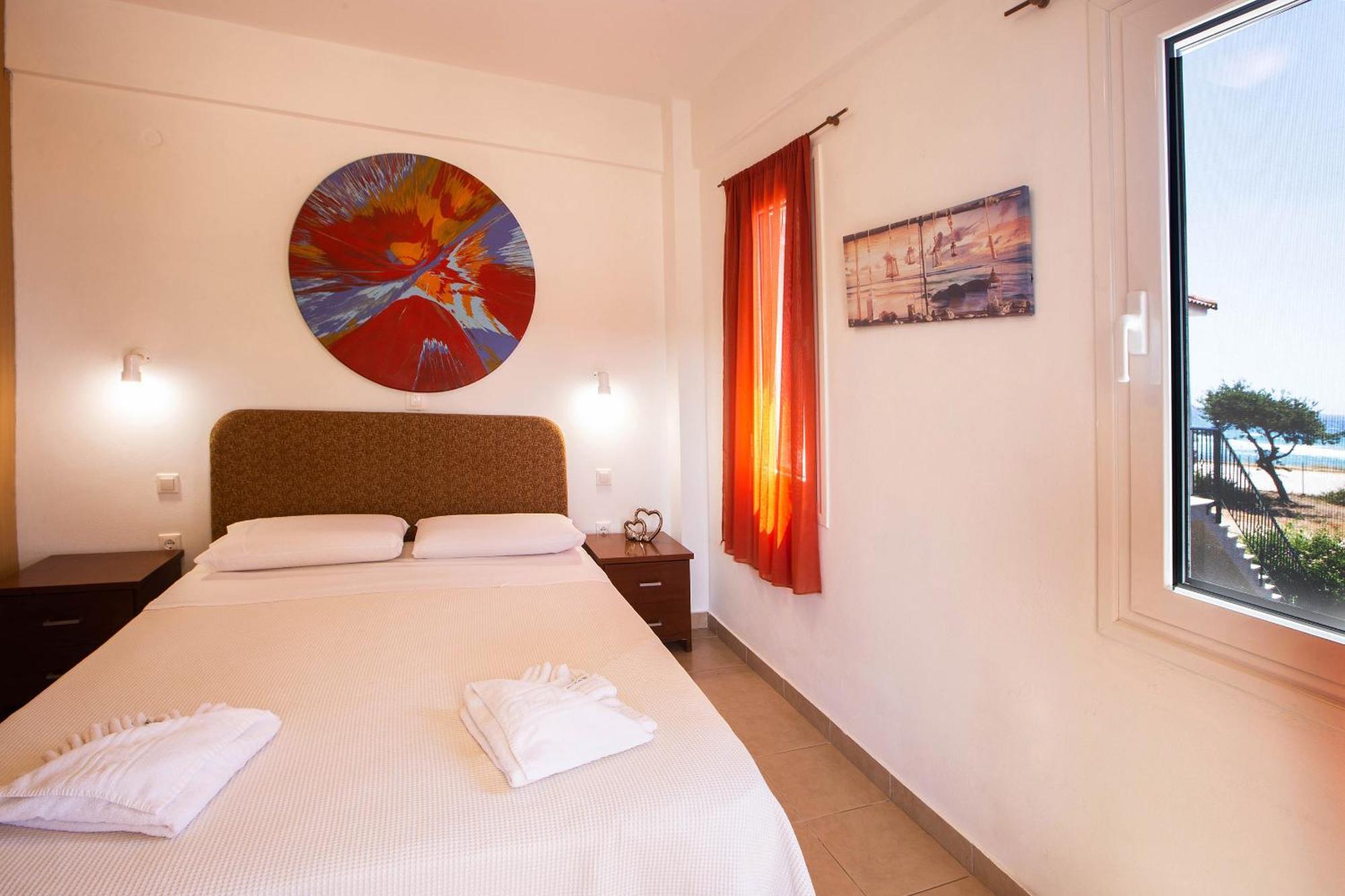 Romanos Beach Villas Bagian luar foto