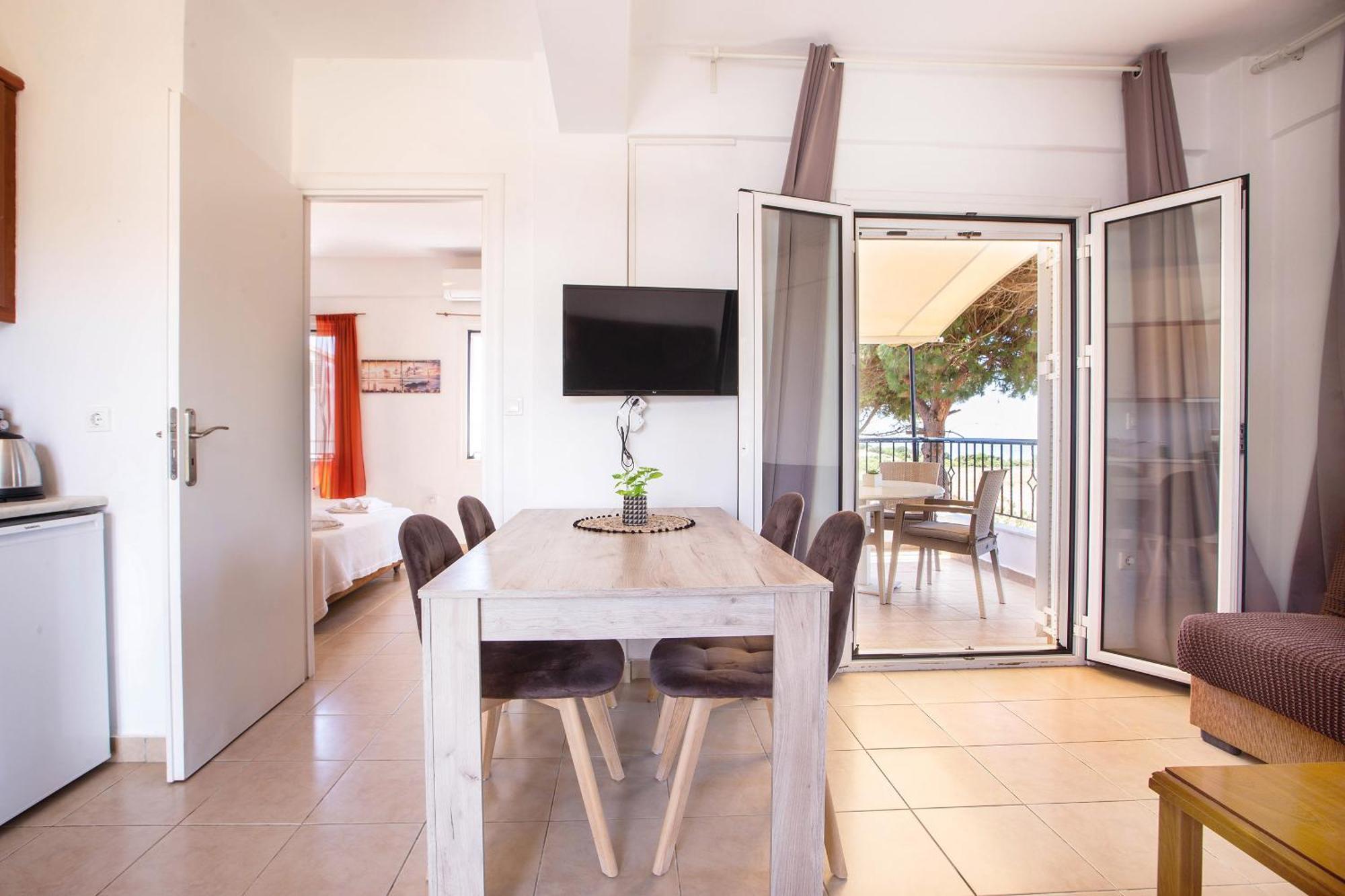 Romanos Beach Villas Bagian luar foto