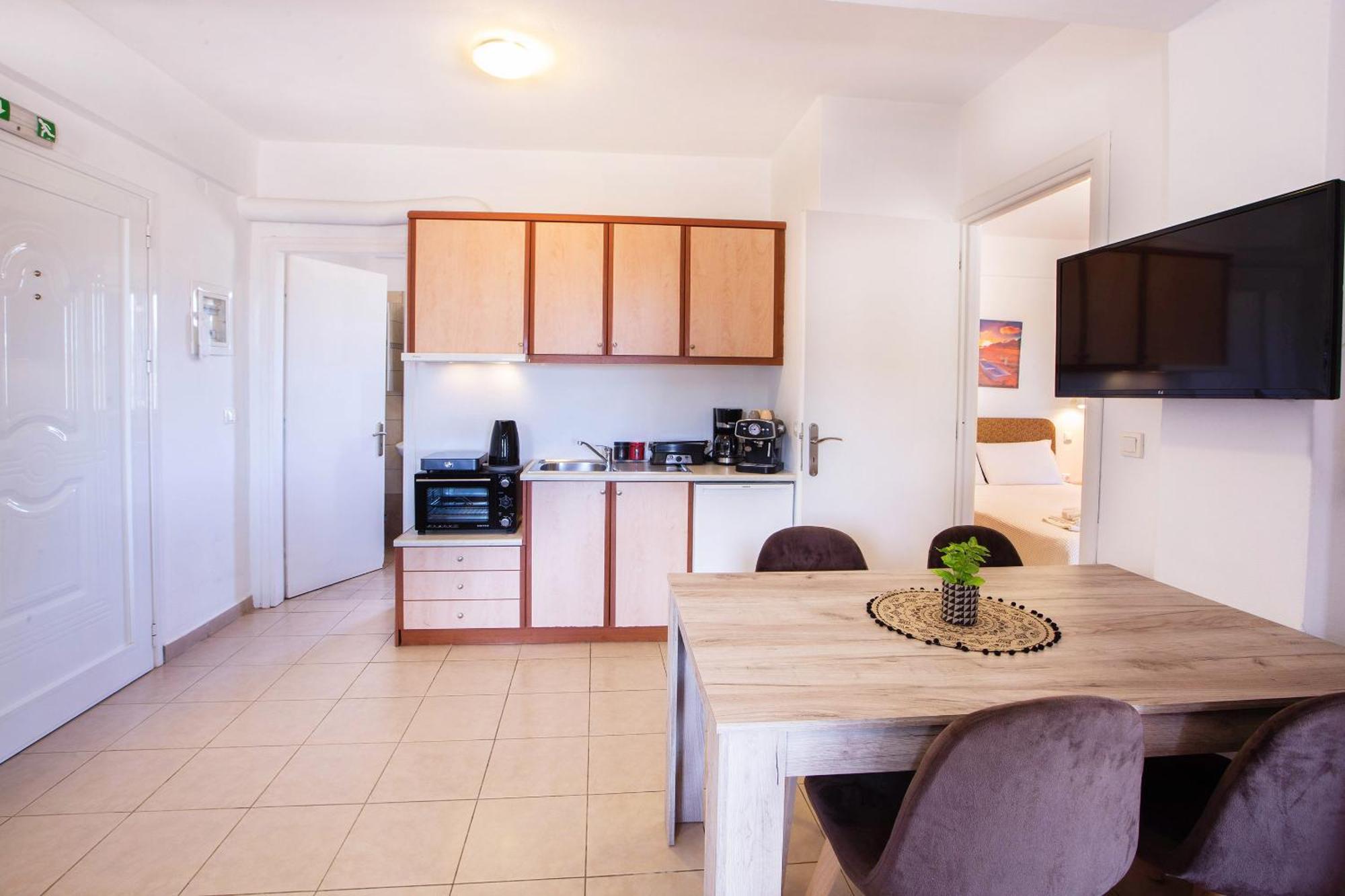 Romanos Beach Villas Bagian luar foto